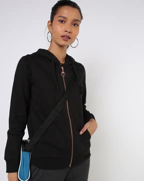 Sweatshirts \u0026Hoodies for Women - AJIO