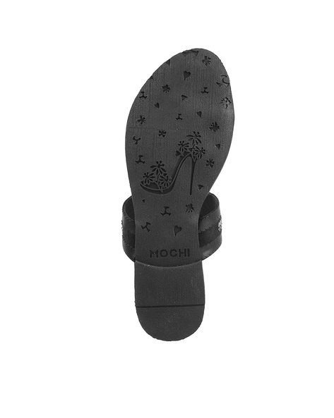 Buy Black Flip Flop & Slippers for Women by Mochi Online