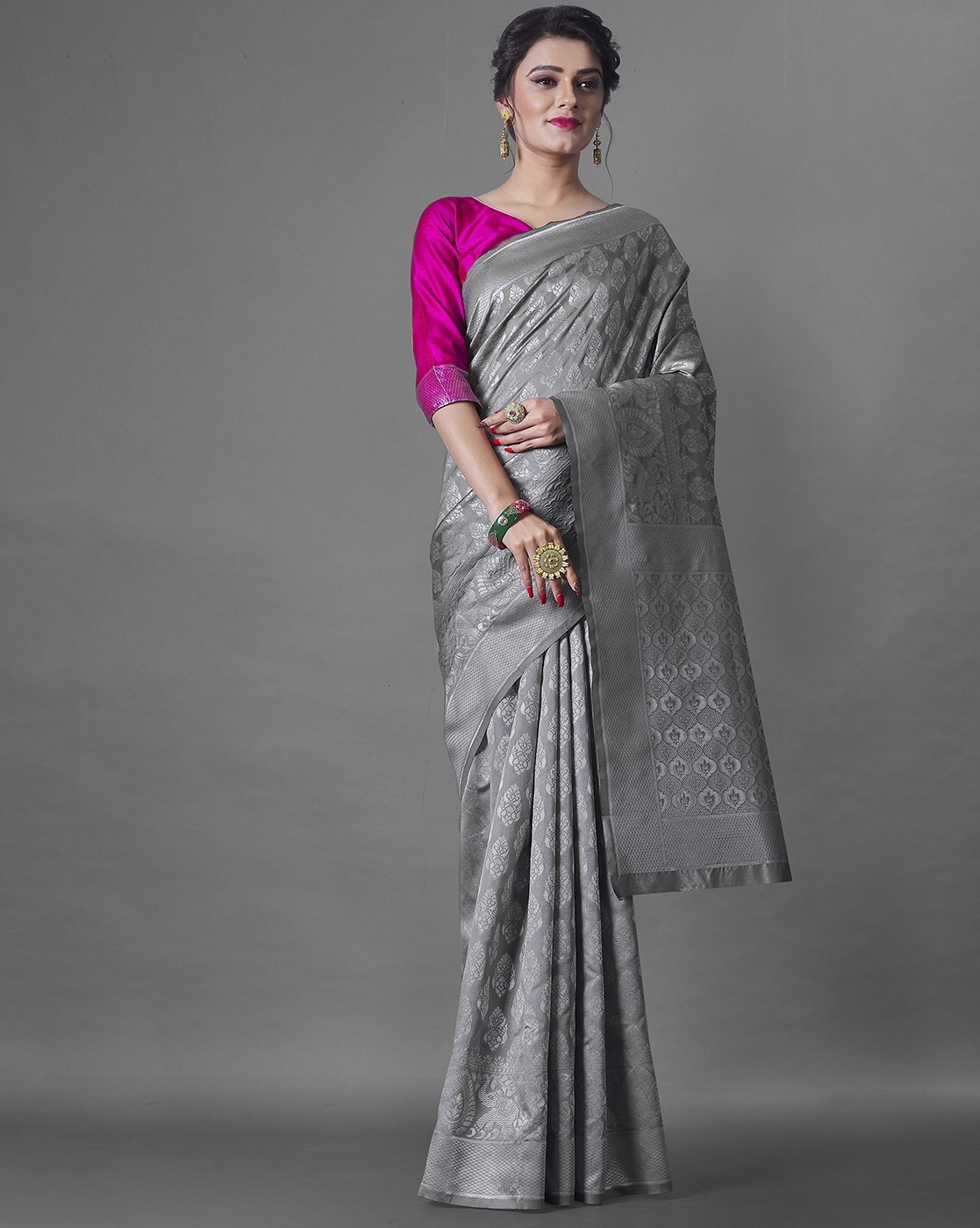 Trendy Pearl Grey Dola Silk Polyester Saree with Red Blouse – Cygnus Fashion