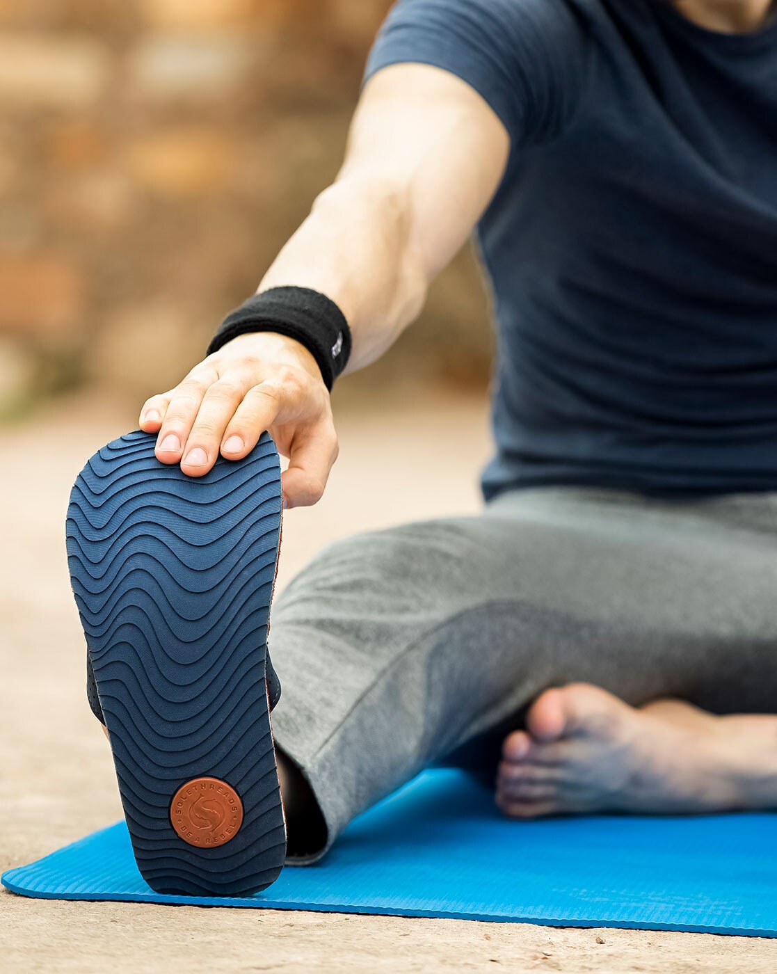 Yoga Mat Slippers That Redefine Comfort - RECLINER Flip Flops – Solethreads