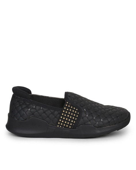 Black quilted shops slip on