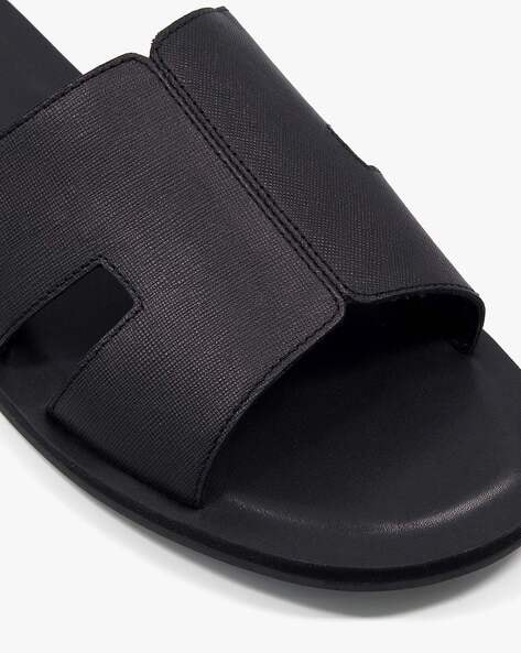 Buy Men's Black Trippin Smilin Velcro Sliders Online in India at Bewakoof