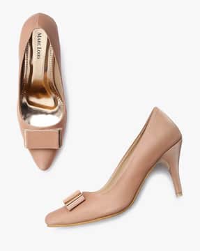 Nude pumps sale clearance