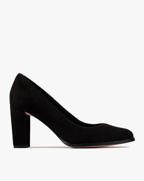 CLARKS Round-Toe Slip-On Pumps