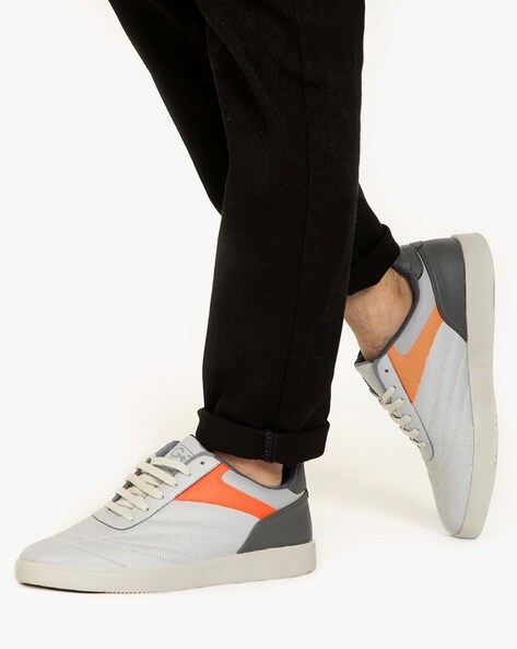 go21 panelled sneakers