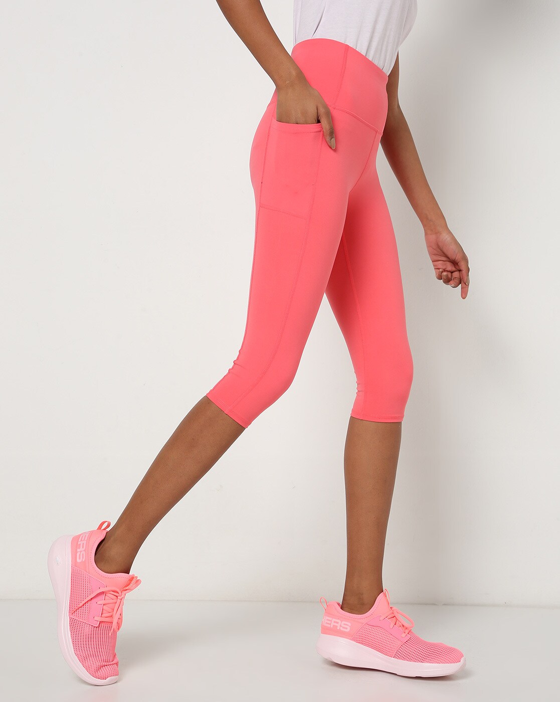 High-Rise Leggings with Insert Pockets