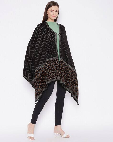 Geometric Print Shawl view 3