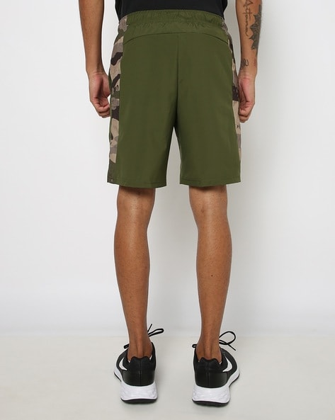 Nike sb deals shorts camo