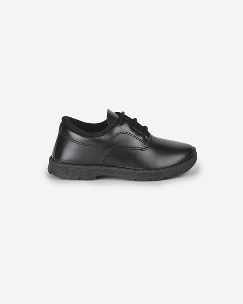 Black school 2024 shoes online india