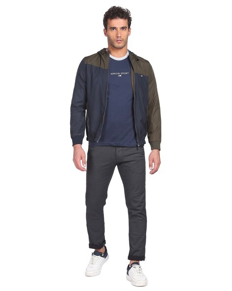 Buy Arrow Sports Men Navy Stand Collar Self Packable Quilted Jacket -  NNNOW.com