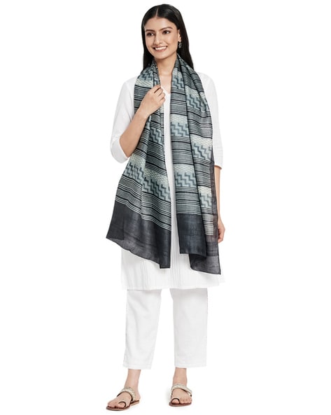 Printed Silk Stole Price in India