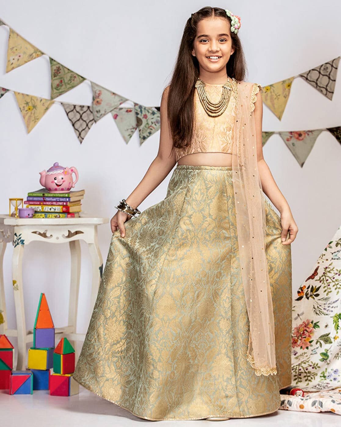 Girls Asian Clothes | Kids Lehenga UK | Girls Salwar Kameez |  Andaazfashion.co.uk