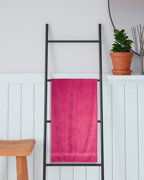 Magenta bath towels hot sale