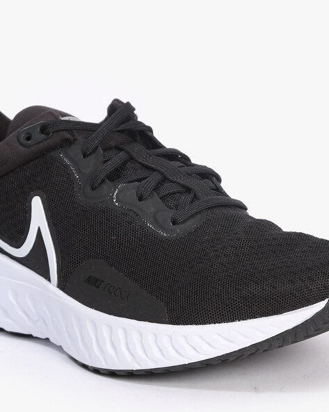 Nike epic react black cheap running shoes