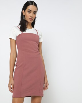 Fitted sales pinafore dress