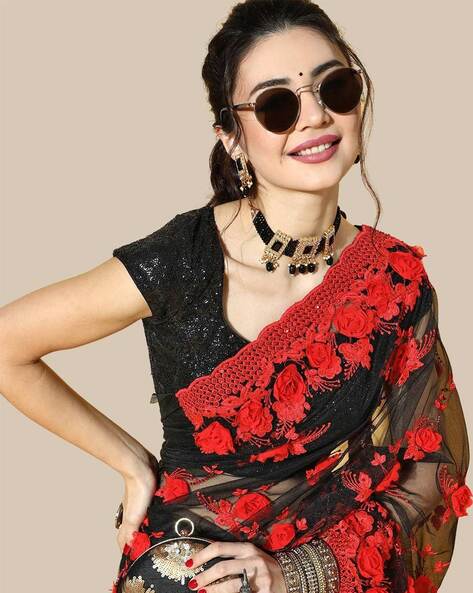 Fancy saree hot sale with jewellery