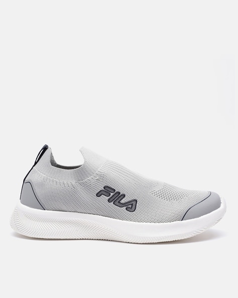 fila slip on tennis shoes