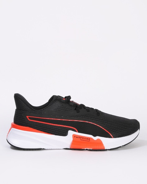 Black and 2024 orange gym shoes