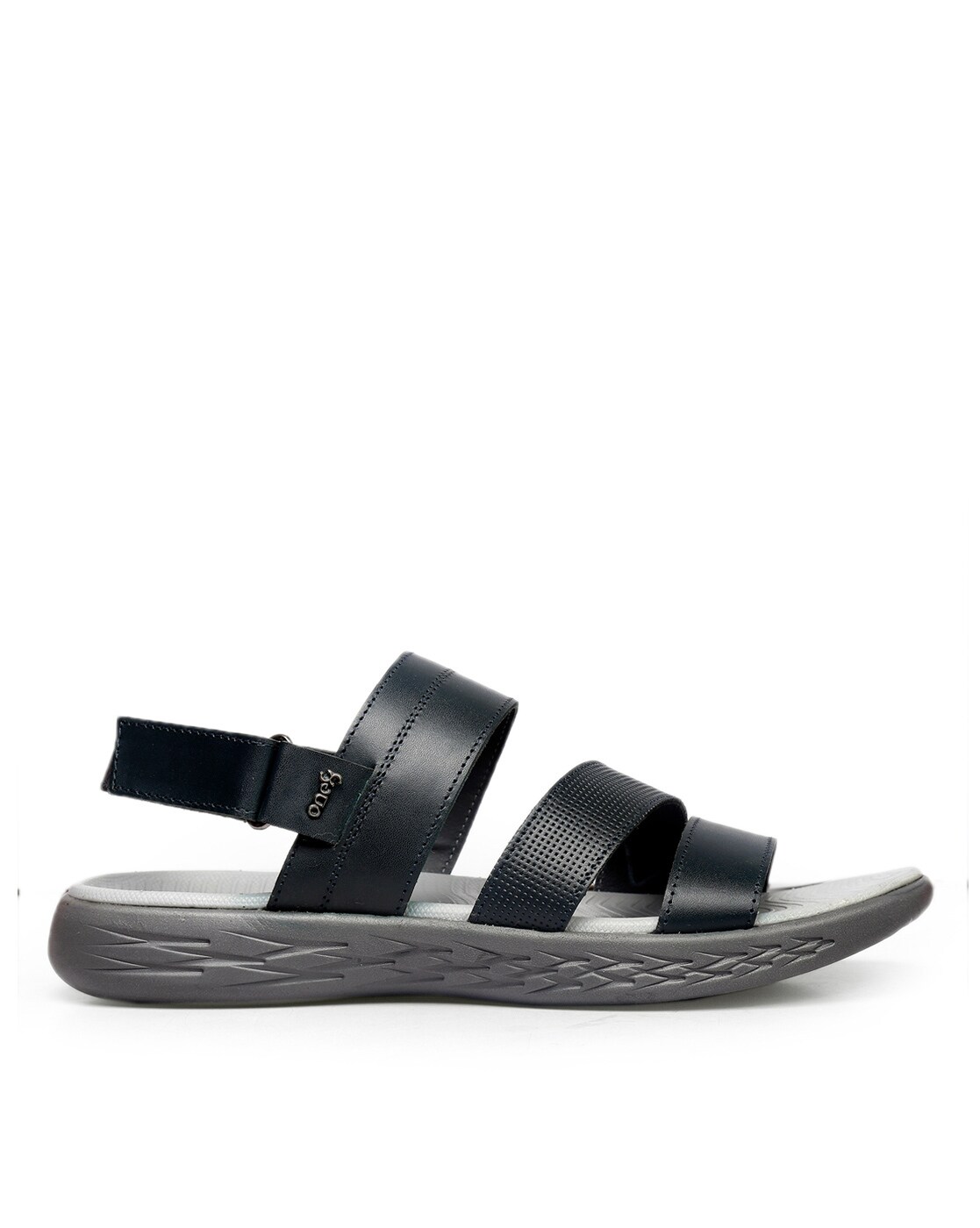 one8 sandals