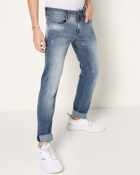 Lee Cooper Sign On Modern Blue Jeans – Stock Editorial Photo © radub85  #41181915