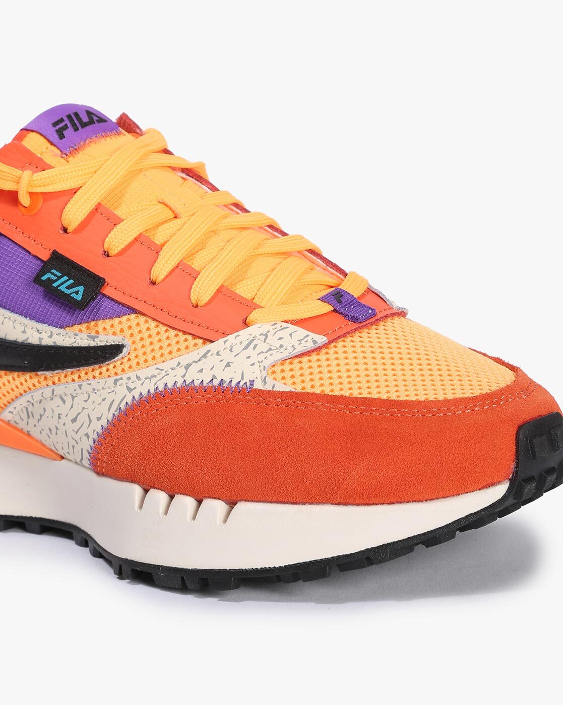 Fila Disruptor 2 Orange/Burgandy | Tenis shoes, Sneakers nike, Nike air