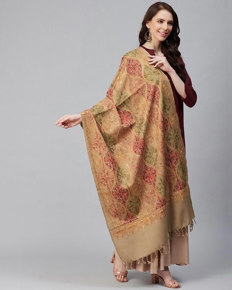 Abstract Shawl Price in India