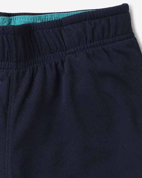 Active Mid-Rise Shorts with Insert Pockets view 3