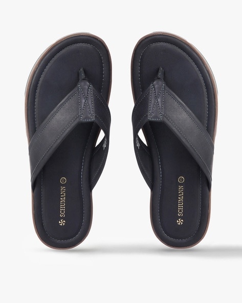 Black strappy flip flops new arrivals