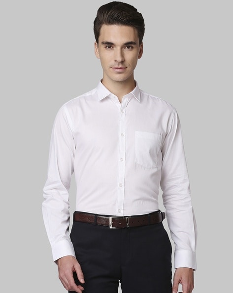 Park Avenue Solid Slim Fit Shirt