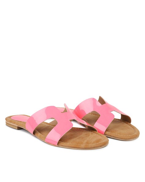 Pink brand 2024 flip flops