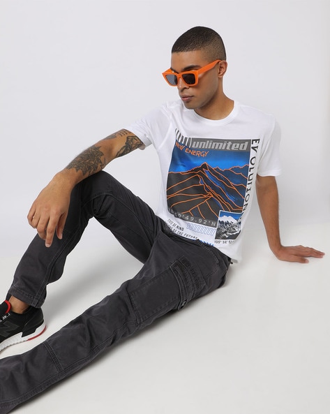 Regular Fit Graphic Print Crew-Neck T-Shirt