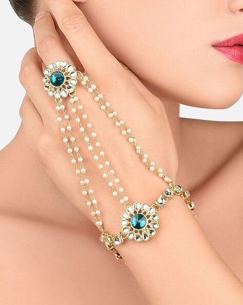 Naira Diamond Bracelet Online Jewellery Shopping India | Dishis Designer  Jewellery