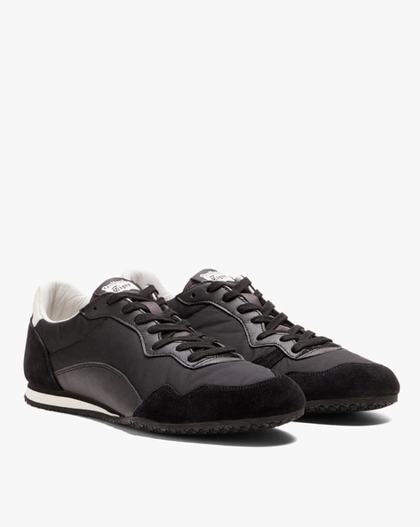 Onitsuka tiger serrano all black hotsell