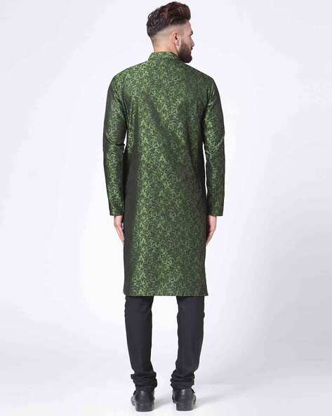 Wedding Sherwani Designs For Mehndi In 2024-2025 | Marriage clothes for mens,  Sherwani, Gents wedding dress