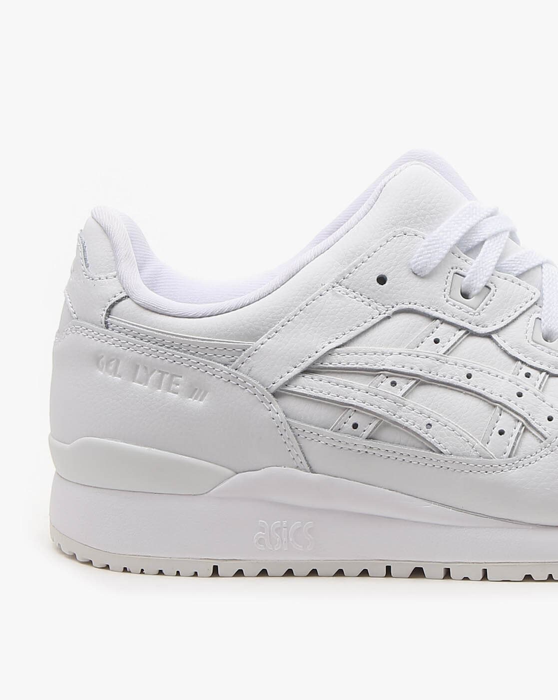 Asics gel outlet lyte all white