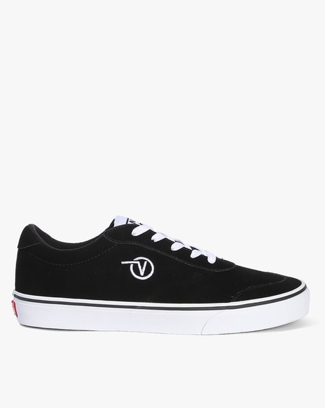 vans sport shoes black