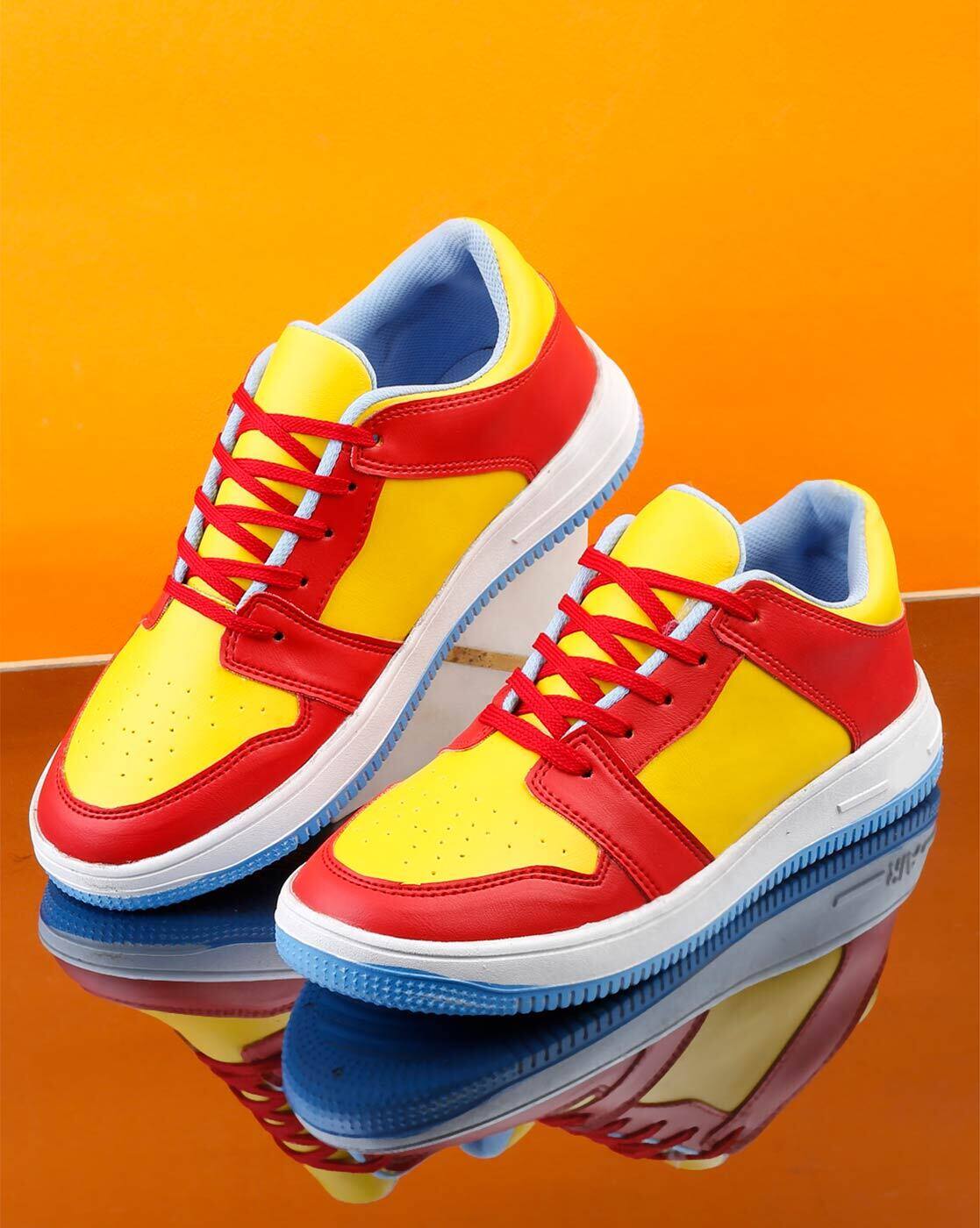 Casual Shoes for Men by WOAKERS Online 