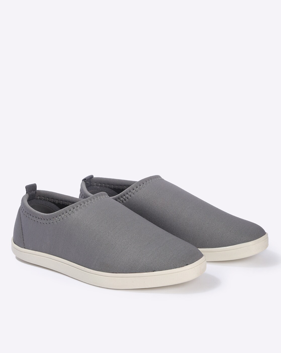 koovs - #TuesdayShoesday Grab this cool and stylish slip-on gusset plimsoll  shoes only from Koovs. 👟😍 (Add this to your cart 🔎  https://bit.ly/3bopCzd) . . #StayHomeStaySafe #StayHomeWithKoovs  #StayHomeStayFit #koovsman #koovsfashion #koovs ...