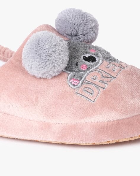 Girls discount fur slides