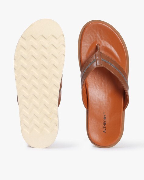 Mens tan 2025 flip flops