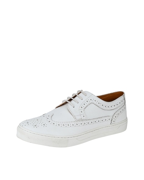 White hot sale wingtip sneakers