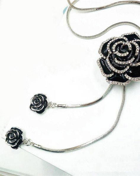 Black Rose Charm Necklace | Trendy Discounts