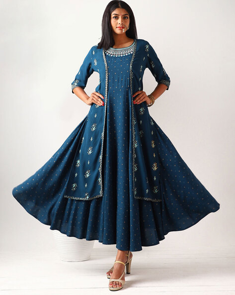 Avaasa store suit set