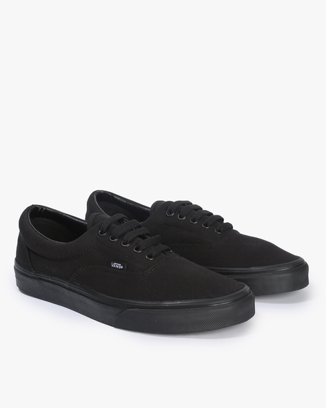 vans era black on black