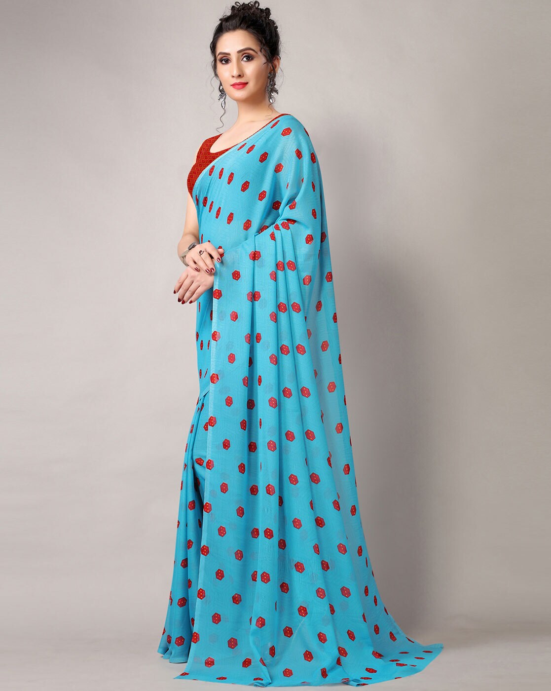 Buy fashionable chiffon polka dot print saree in navy blue color in  Kolkata, Free Shipping - KolkataOnlineFlorists