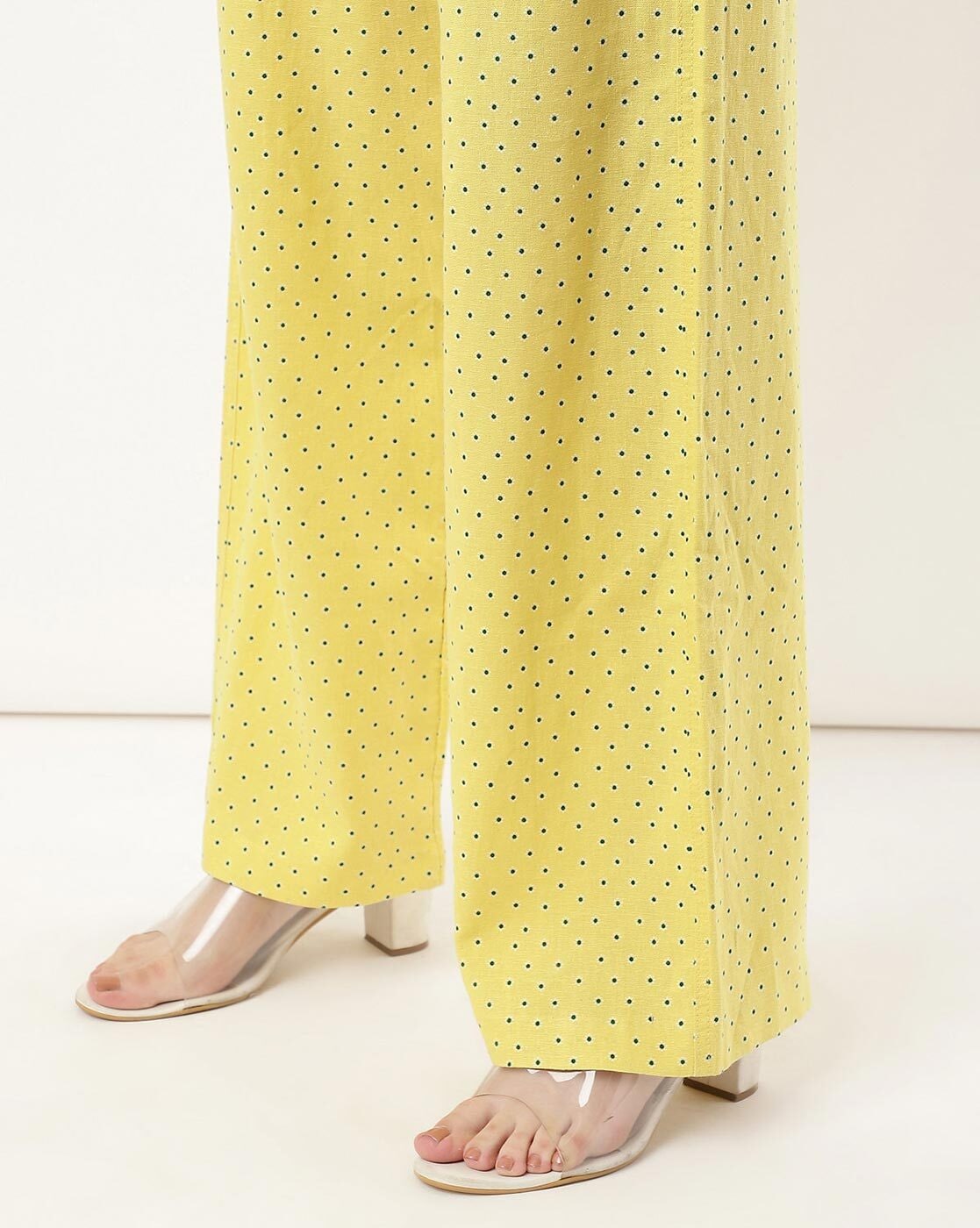 Yellow Woman Wide Leg High Waist Crop Trousers 2047195 | DeFacto