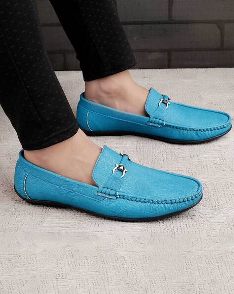 Light blue store formal shoes