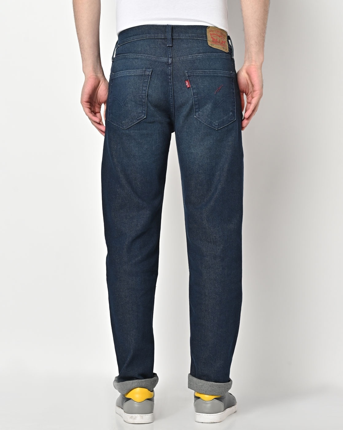 Buy Blue Jeans for Men by LEVIS Online 