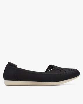 clarks canvas slip ons