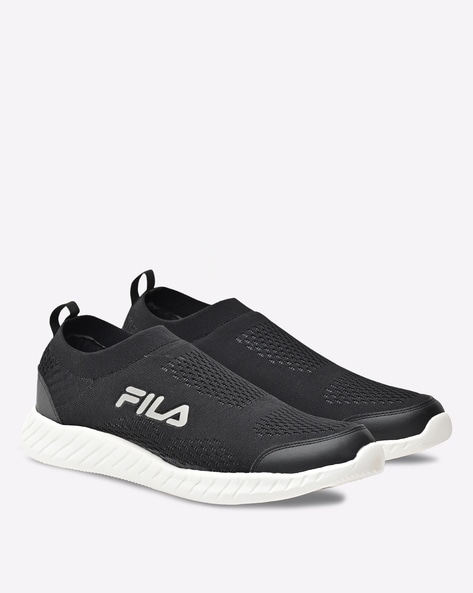 fila slip on tennis shoes